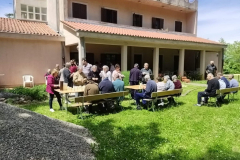 IMG-110619ef73f91aa18fa59576b77de162-V-Medium