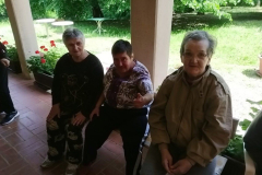 IMG-a24ab7bb9fb5042142e11db5fe2ac256-V-Medium